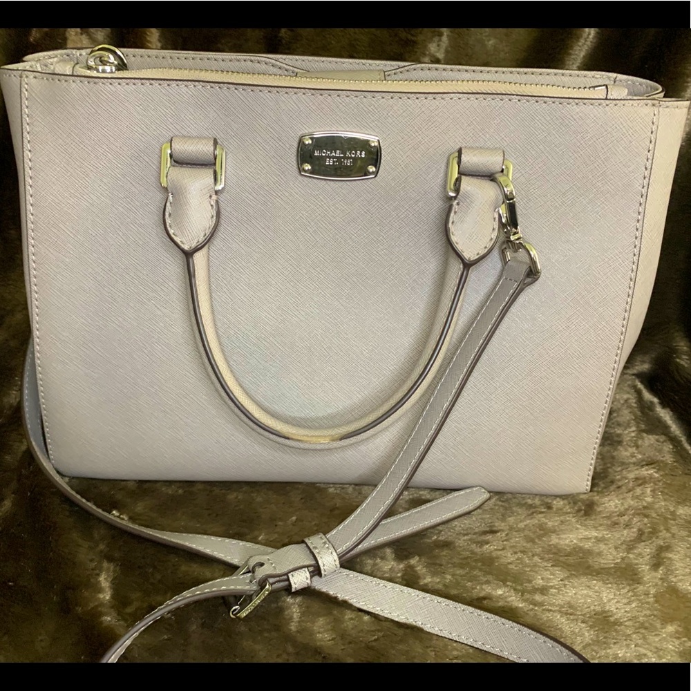 MICHAEL KORS Leather Purse (Grey)